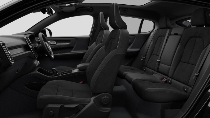 Volvo EC40 185kW Ext Range Plus Black Edition 82kWh 5dr Auto Electric Estate - Image 5